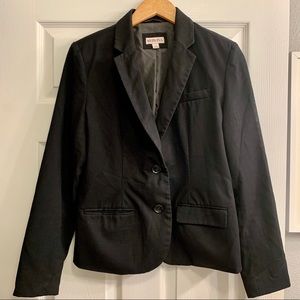 Black blazer suit jacket.